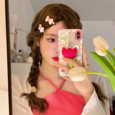 想被拥抱的12个女人